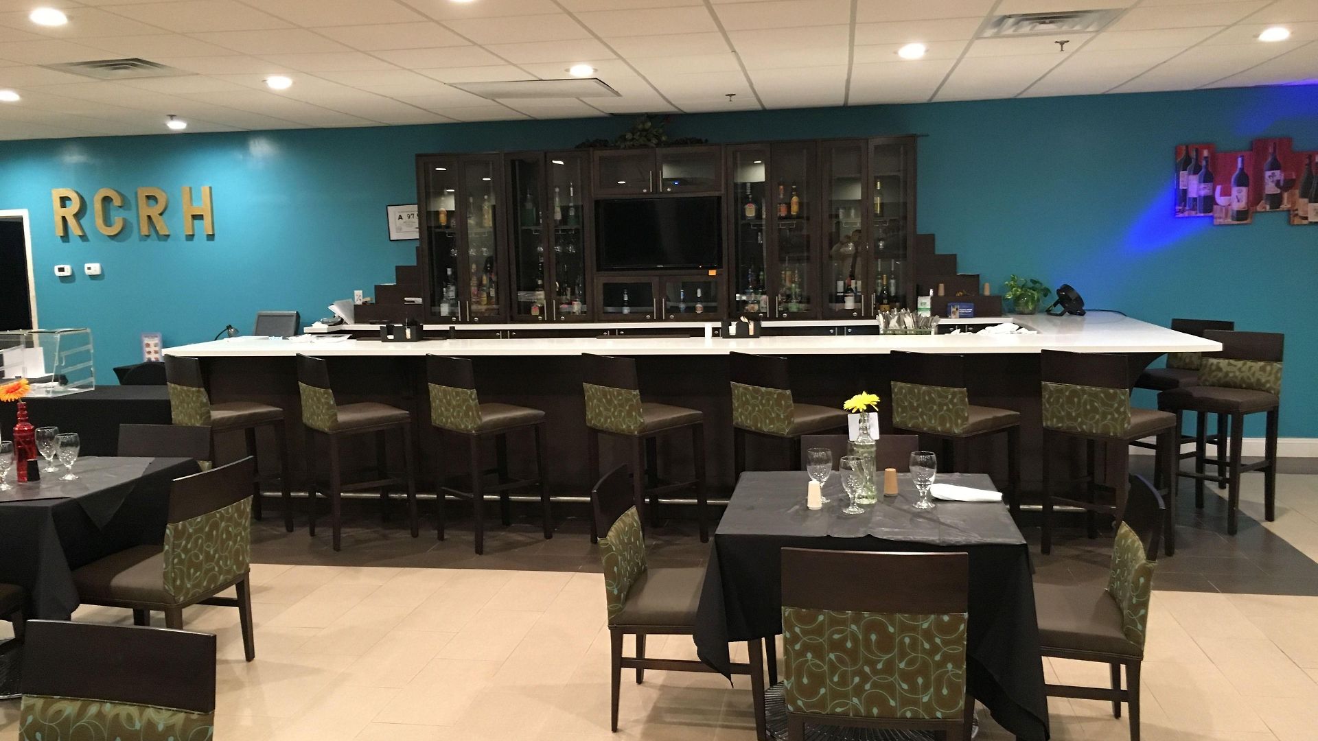 Ramada Plaza By Wyndham South End Airport Hotel