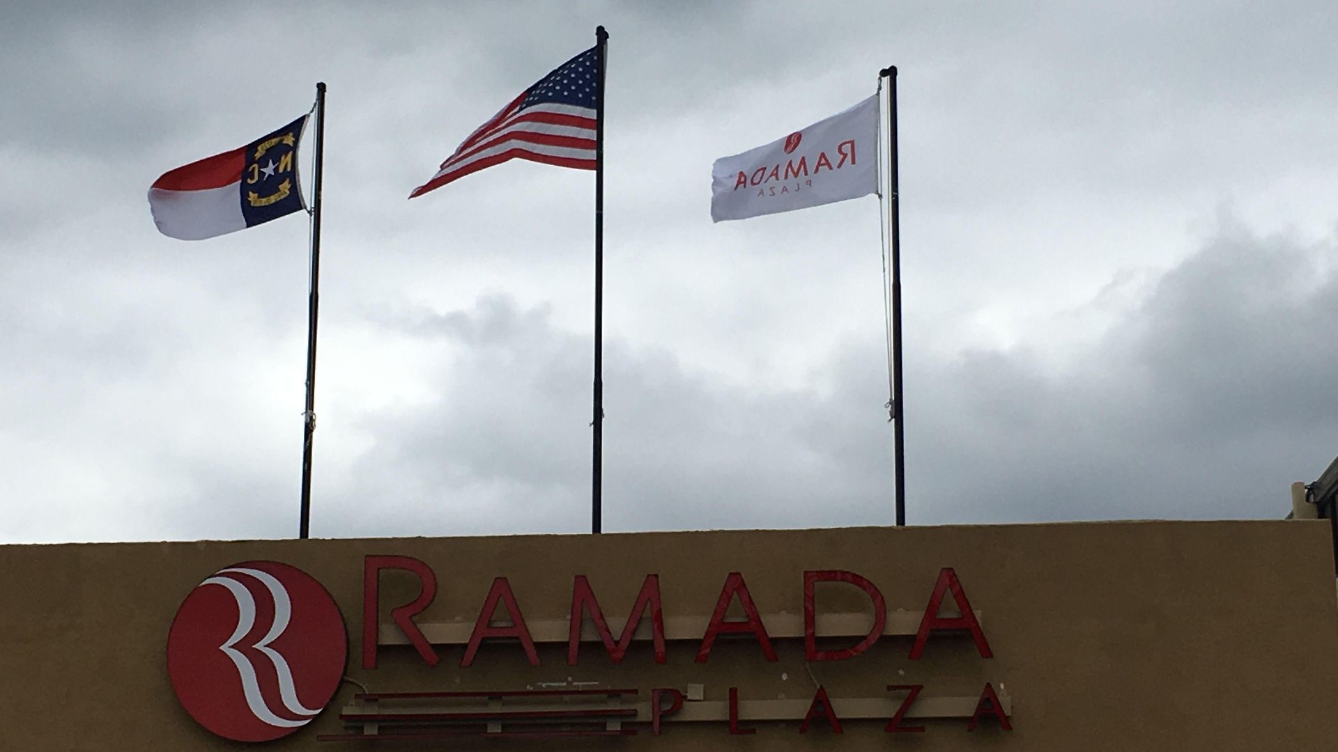 Ramada Plaza By Wyndham South End Airport Hotel