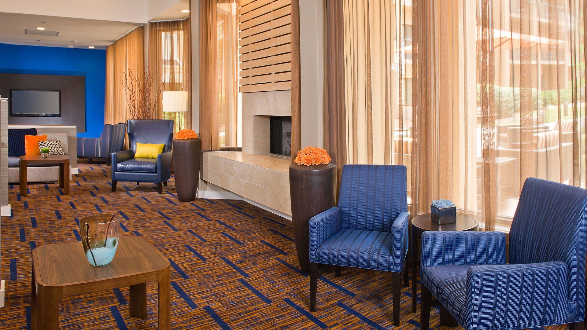 Courtyard Southpark Hotel