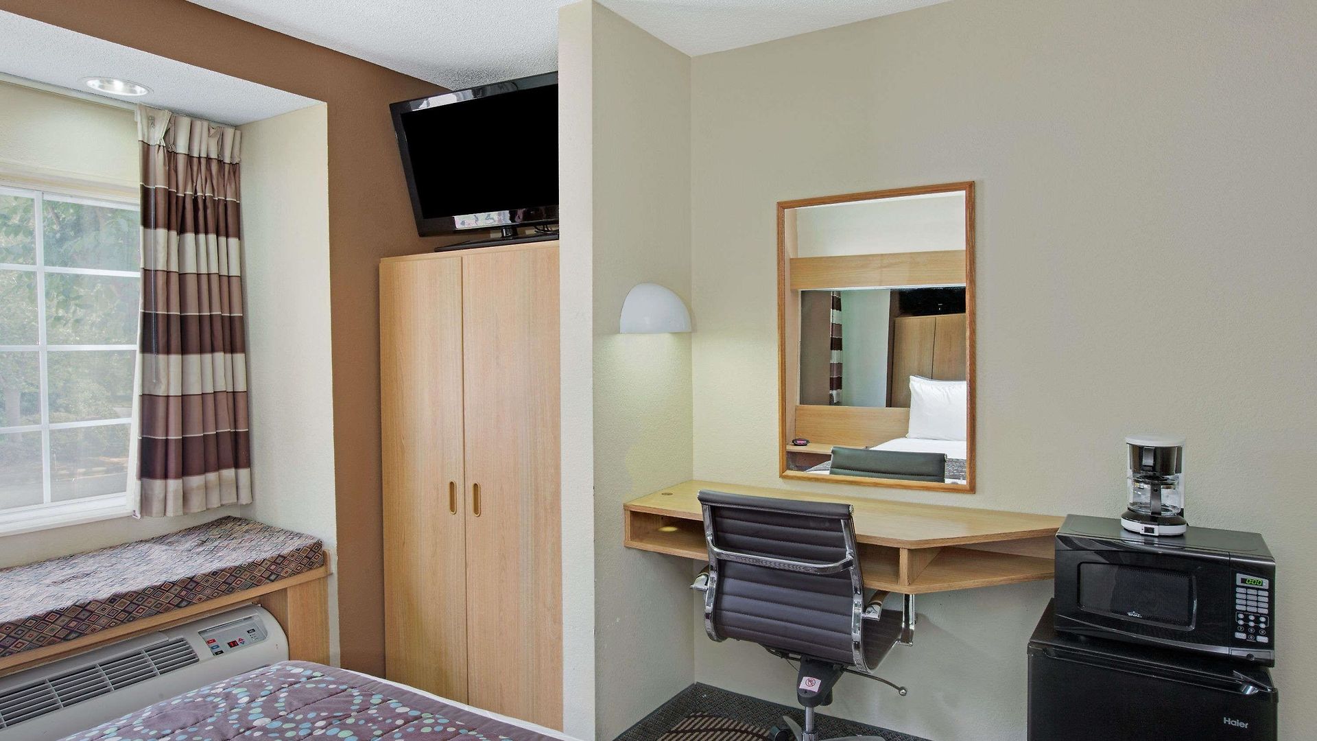 Microtel By Wyndham Place Charlotte