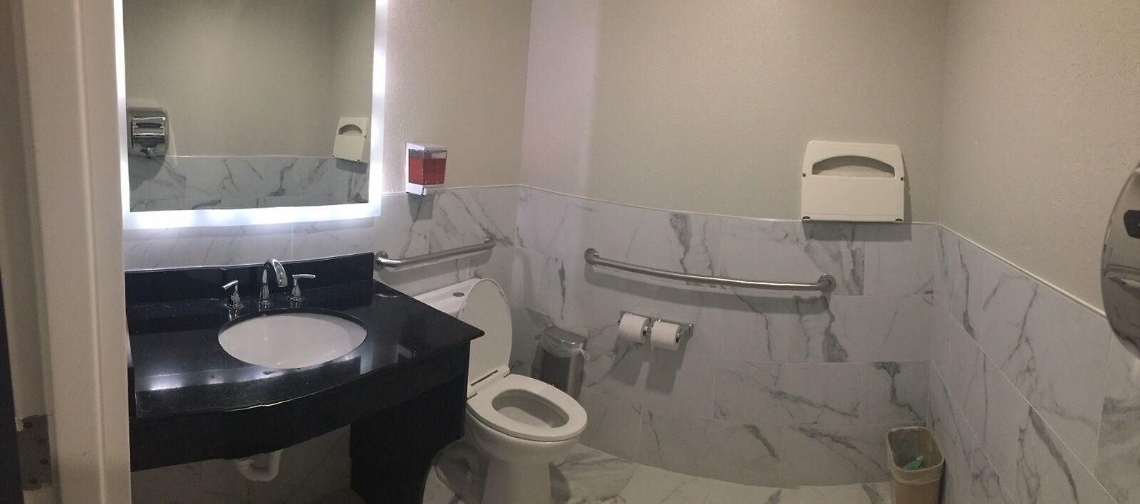 Microtel By Wyndham Airport Charlotte
