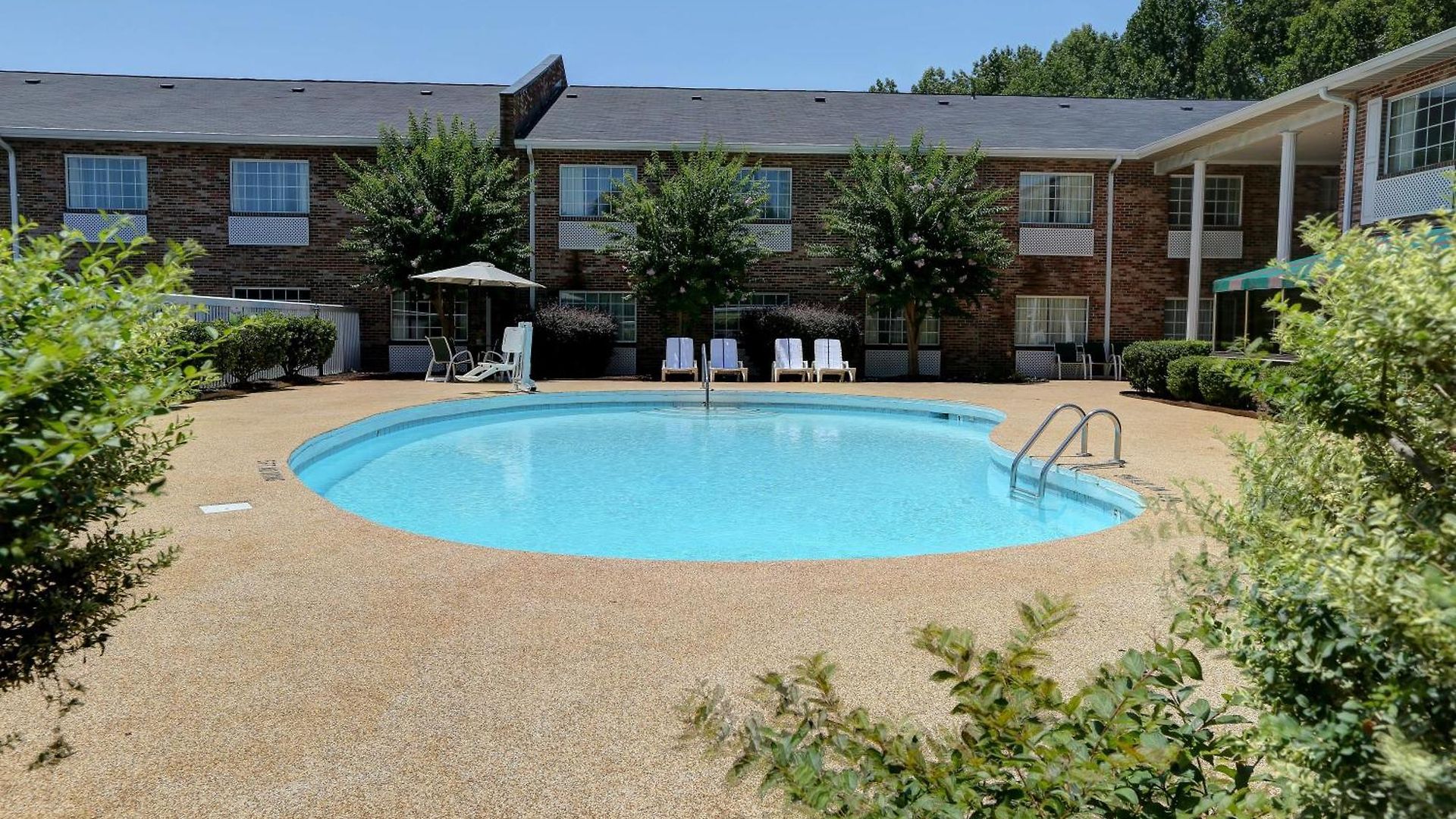 Country & By Radisson, I-85 Airport, Nc Hotel