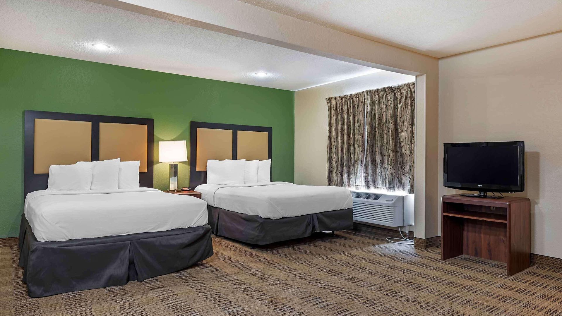 Hotel 6 Charlotte, Nc - Tyvola Rd Executive Park 2*