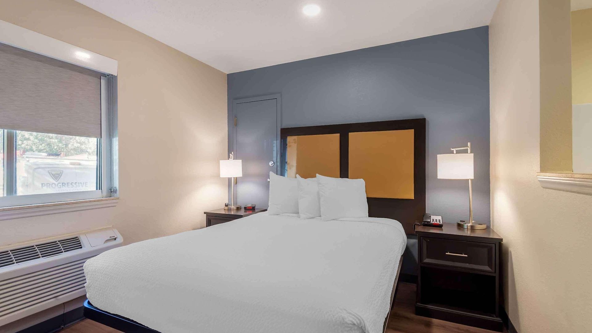 6 Charlotte, Nc - Tyvola Rd Executive Park Charlotte