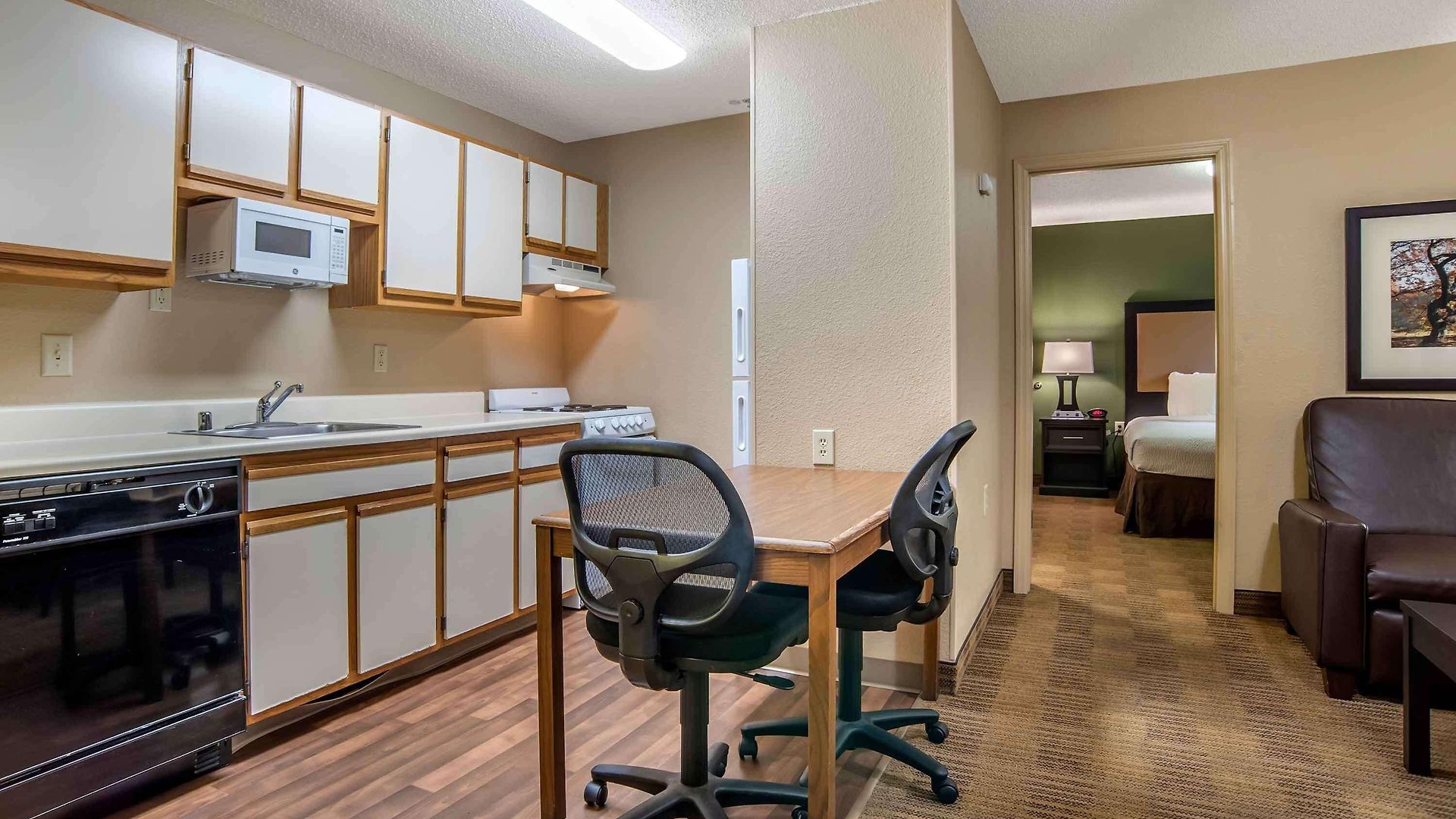 6 Charlotte, Nc - Tyvola Rd Executive Park