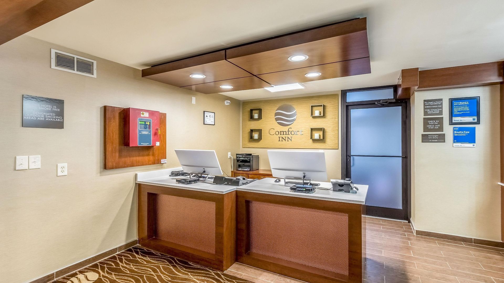 Inn Comfort Airport Uptown