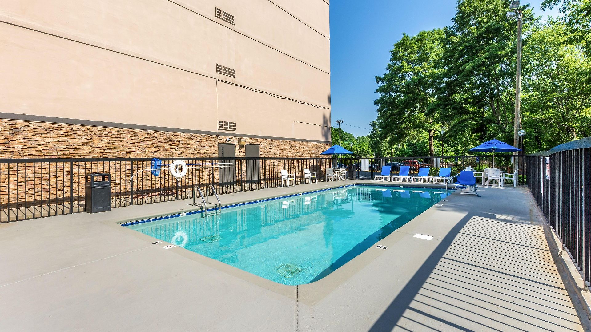 Inn Comfort Airport Uptown Charlotte