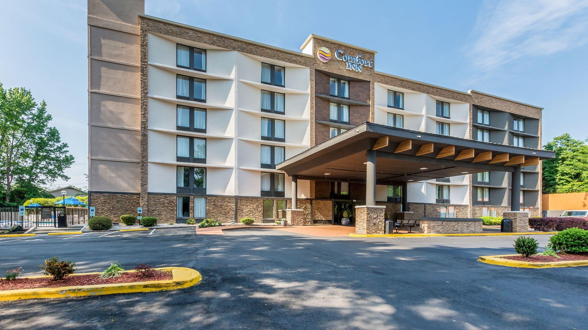 Inn Comfort Airport Uptown