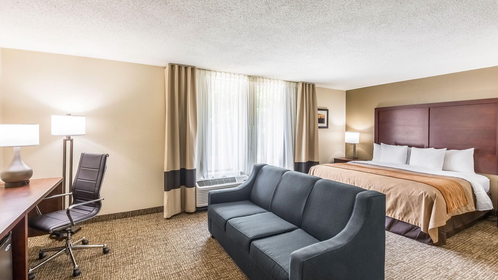 Inn Comfort Airport Uptown