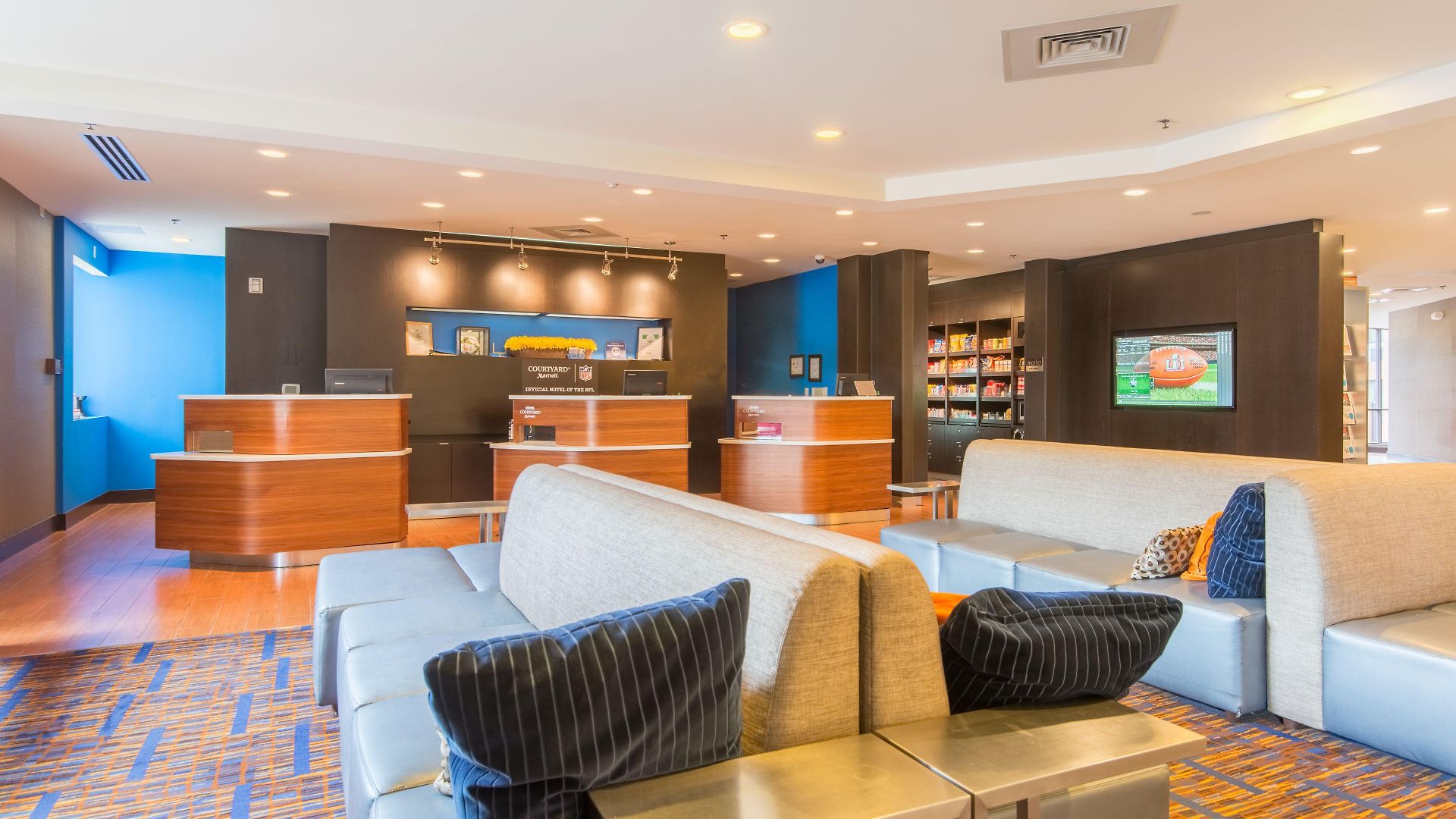 Courtyard By Marriott Airport Loso Hotel 3*