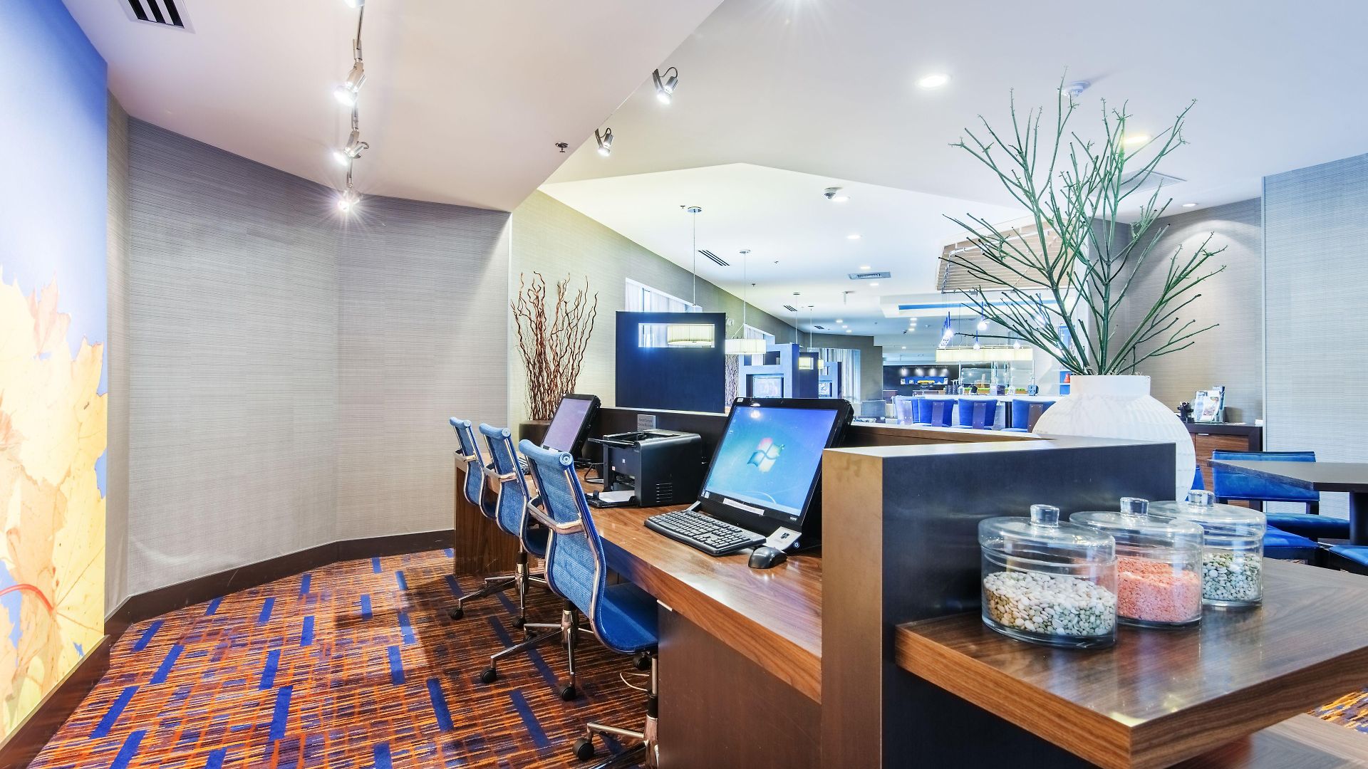 Courtyard By Marriott Airport Loso Charlotte