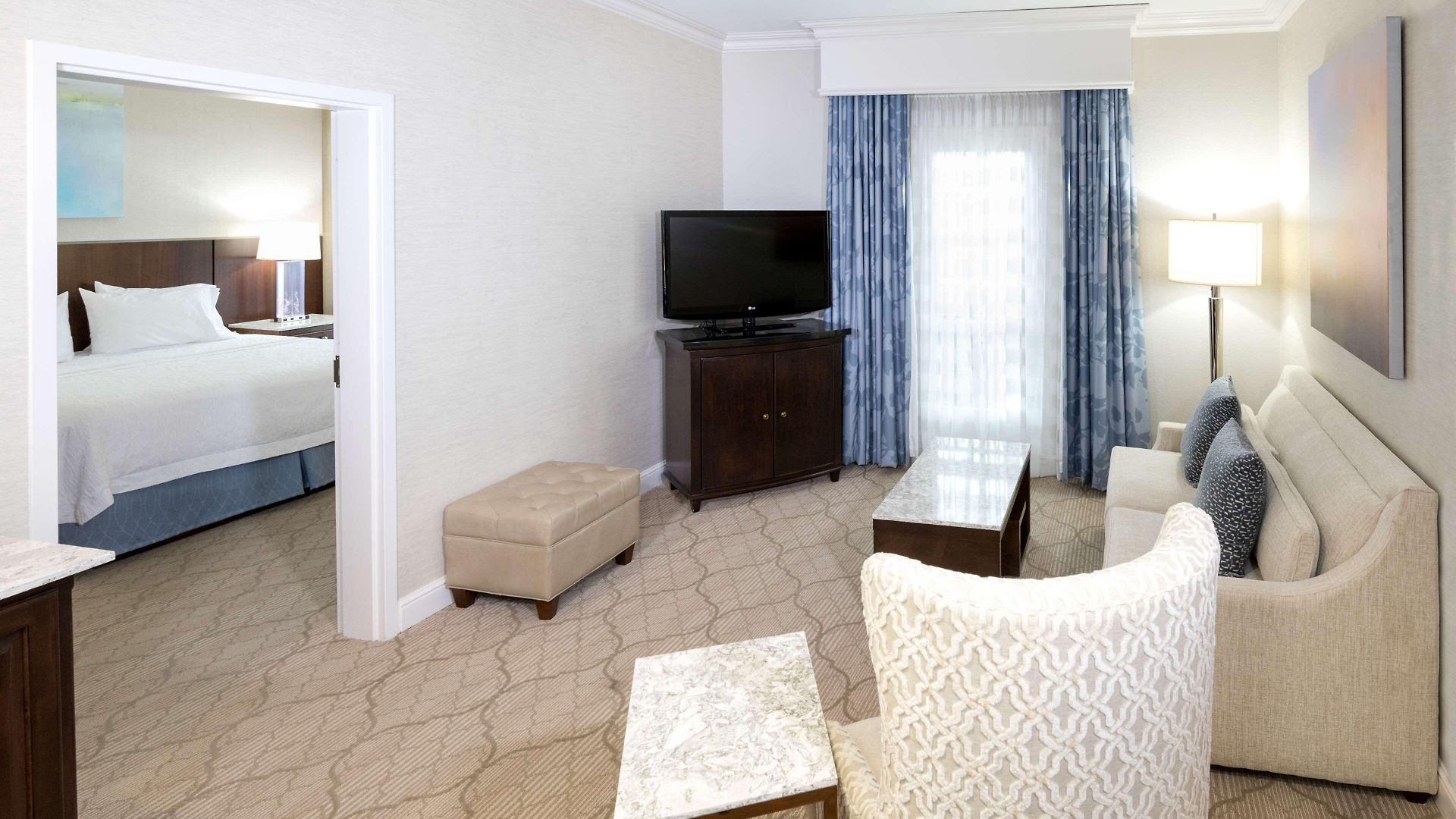 Hotel Hampton & South Park At Phillips Place Charlotte