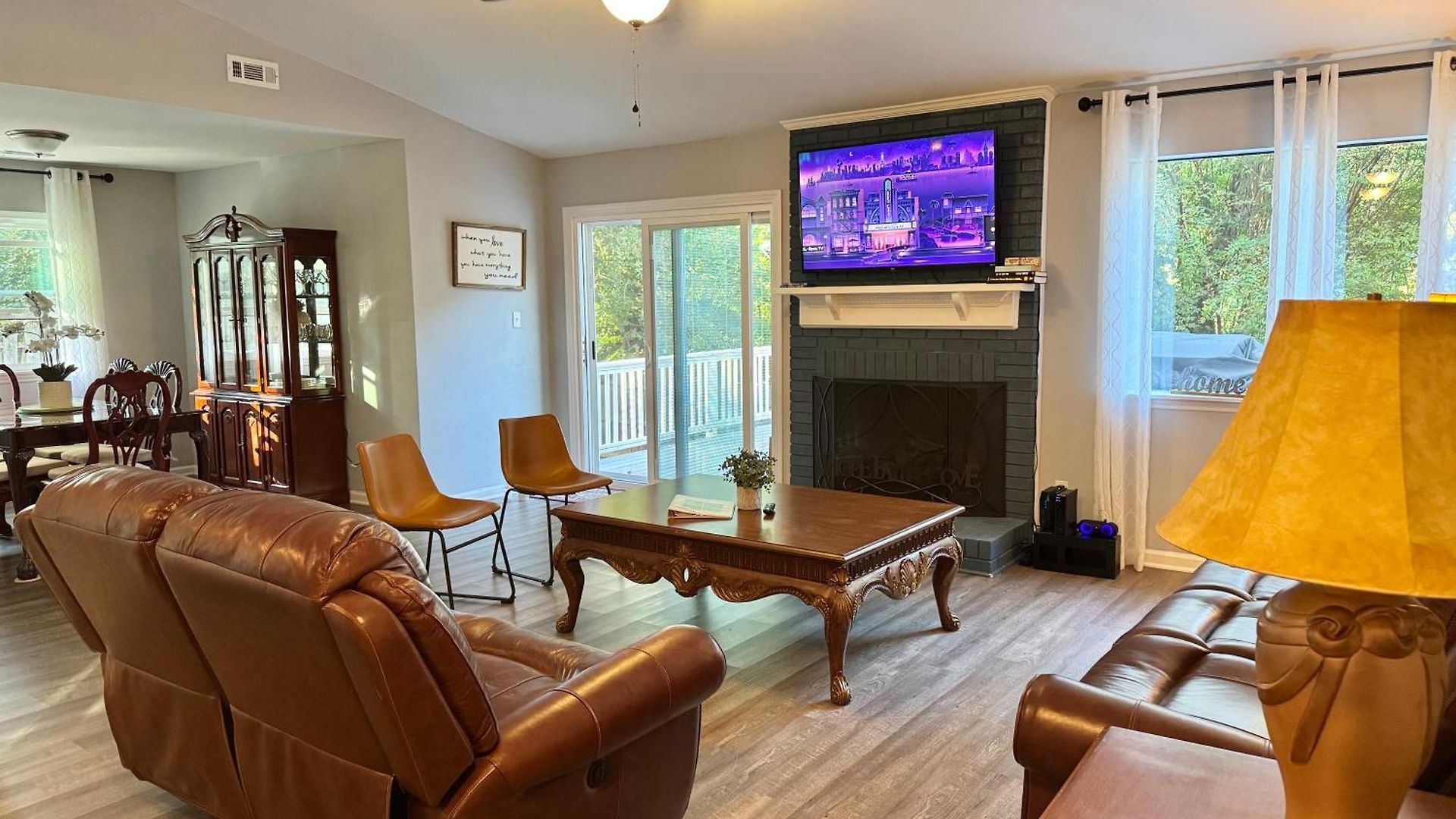 Charming Near Uptown Holiday home *