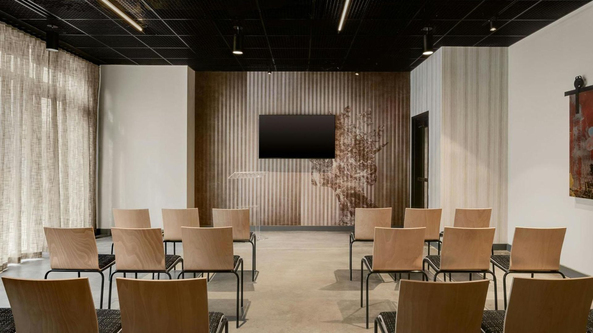 Hotel Moxy Downtown