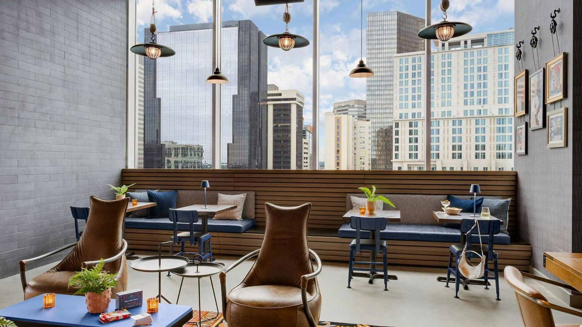 Moxy Downtown 3* Charlotte