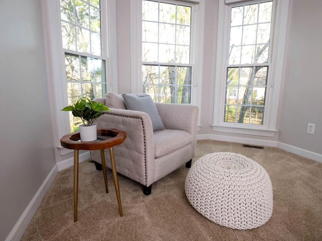 Holiday home Disconnect At With Great Surroundings In Charlotte, North Carolina Charlotte