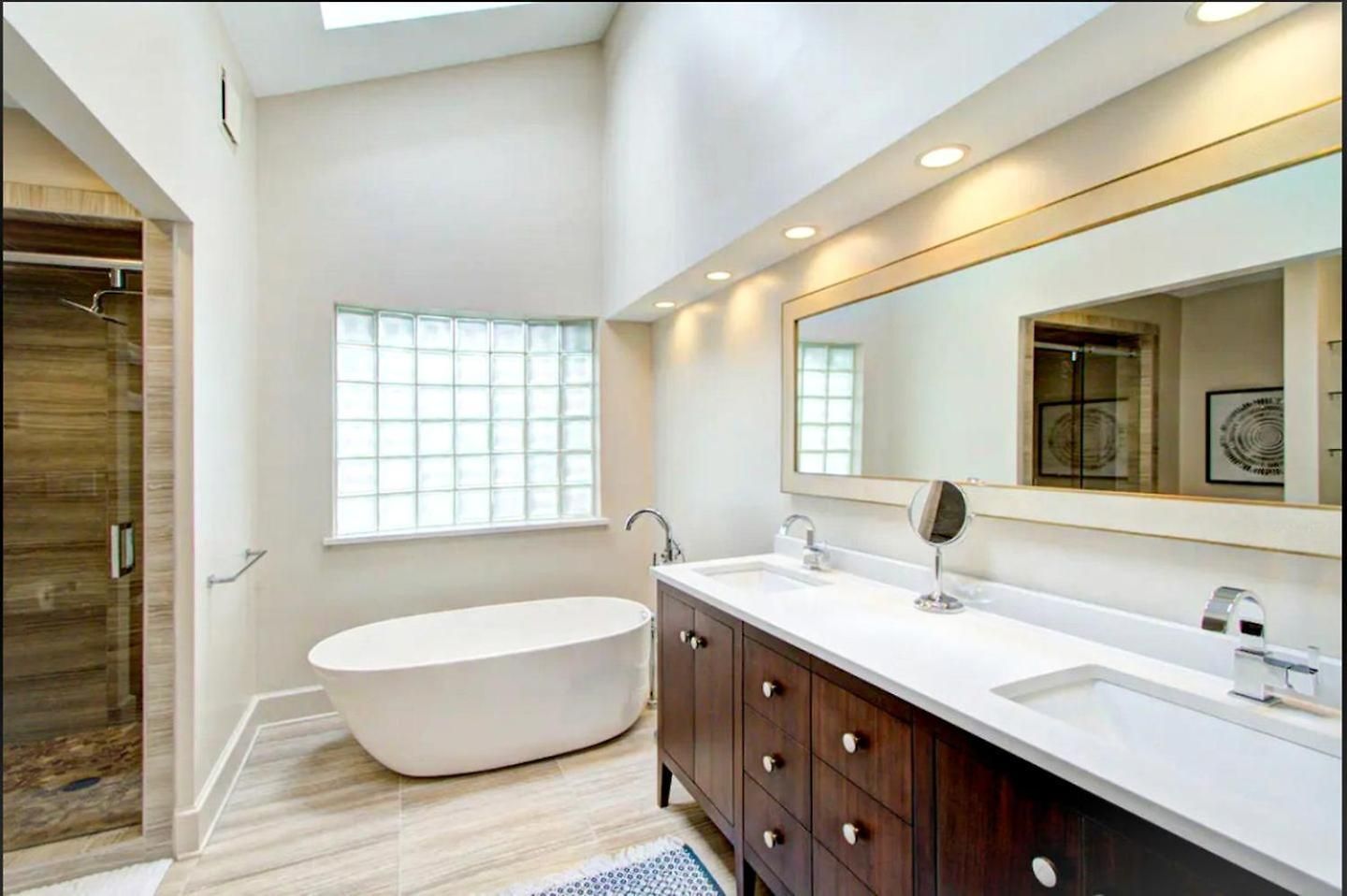 Cozy With Swimming Pool In Charlotte, North Carolina *
