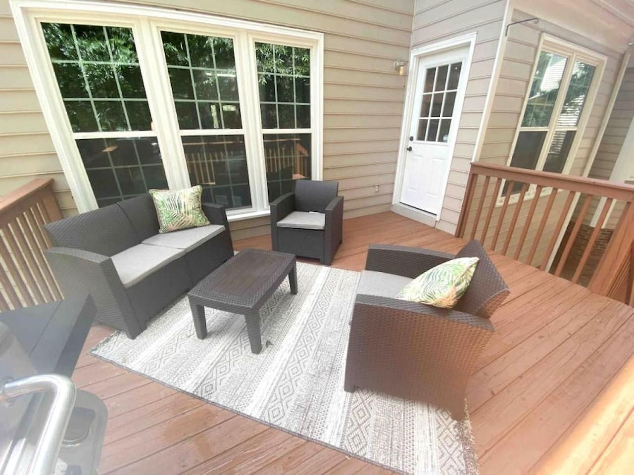 Holiday home Disconnect At With Great Surroundings In Charlotte, North Carolina Charlotte