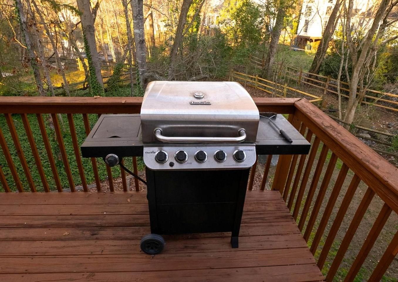 Holiday home Disconnect At With Great Surroundings In Charlotte, North Carolina *