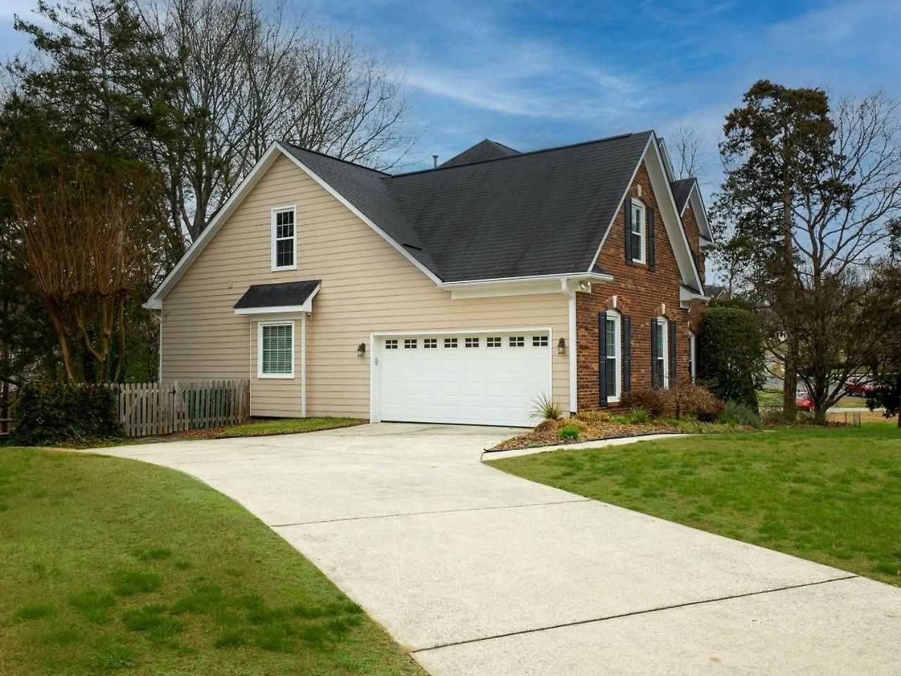 Disconnect At With Great Surroundings In Charlotte, North Carolina