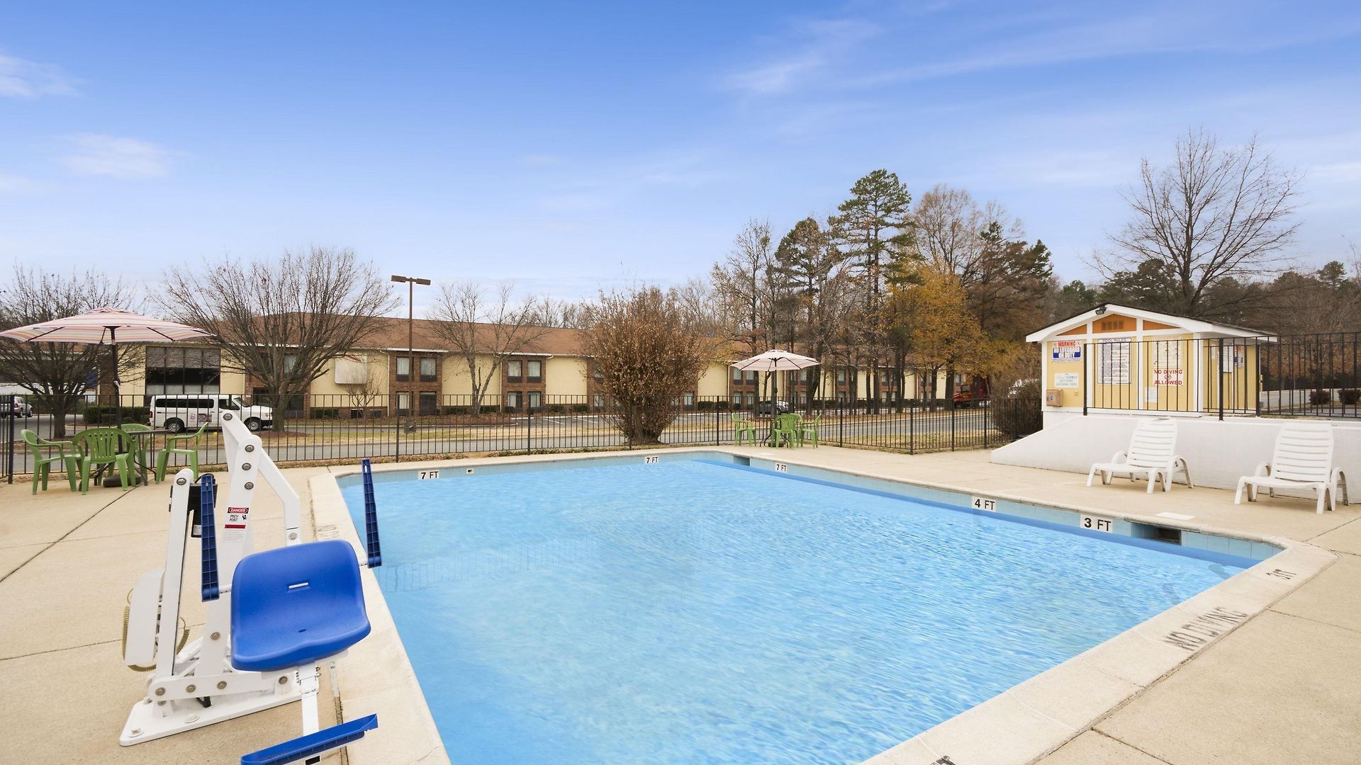 Motel Super 8 By Wyndham 2*