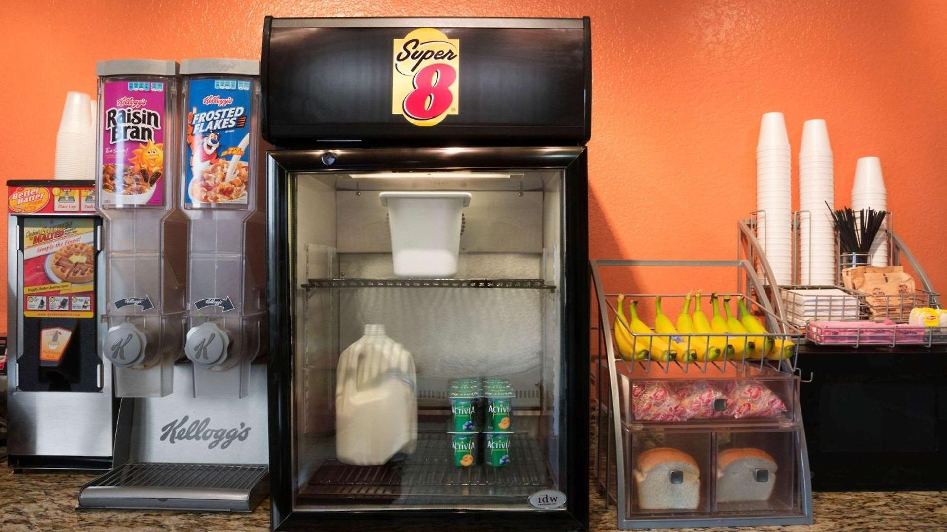 Super 8 By Wyndham Motel 2*