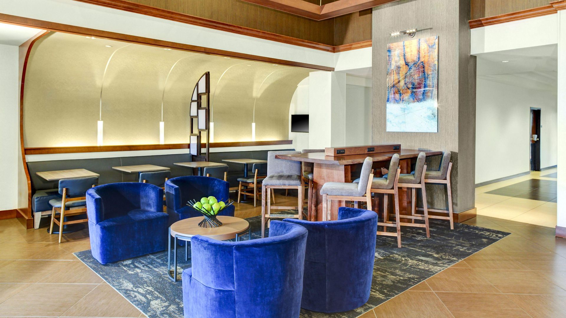 Hyatt Place Airport Billy Graham Parkway 3*