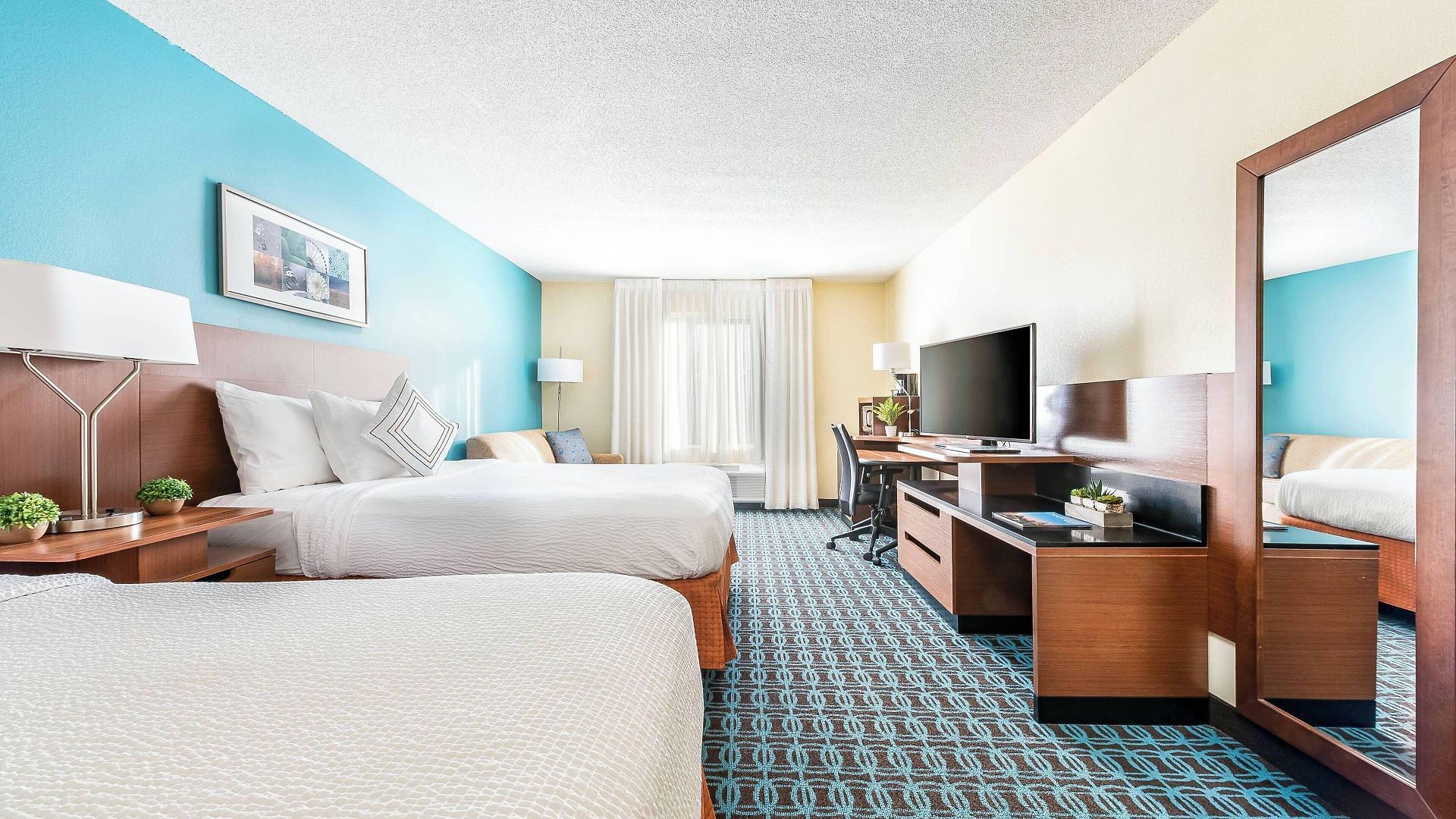 Fairfield Northlake Hotel