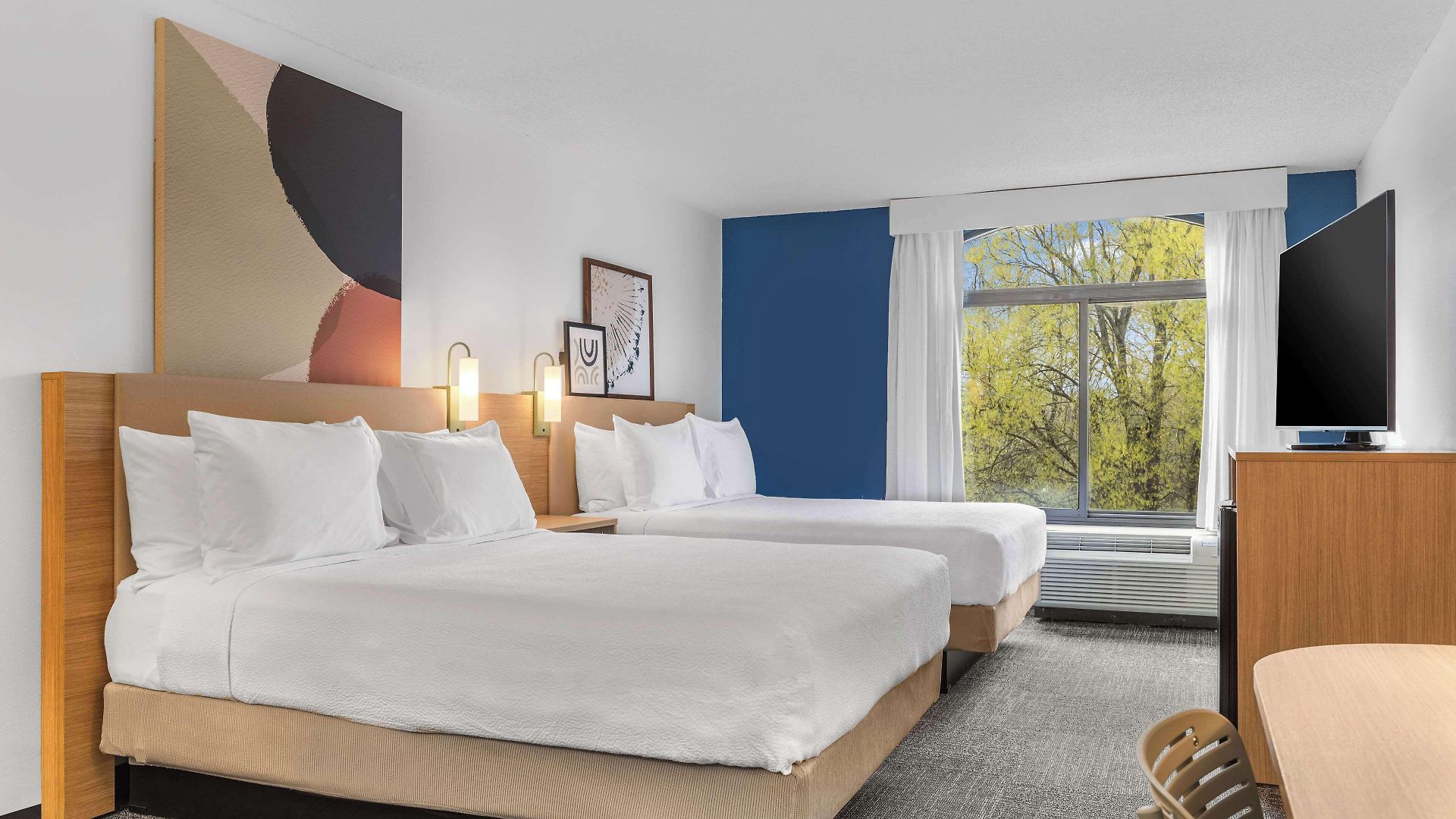 Spark By Hilton Tyvola I-77 Hotel
