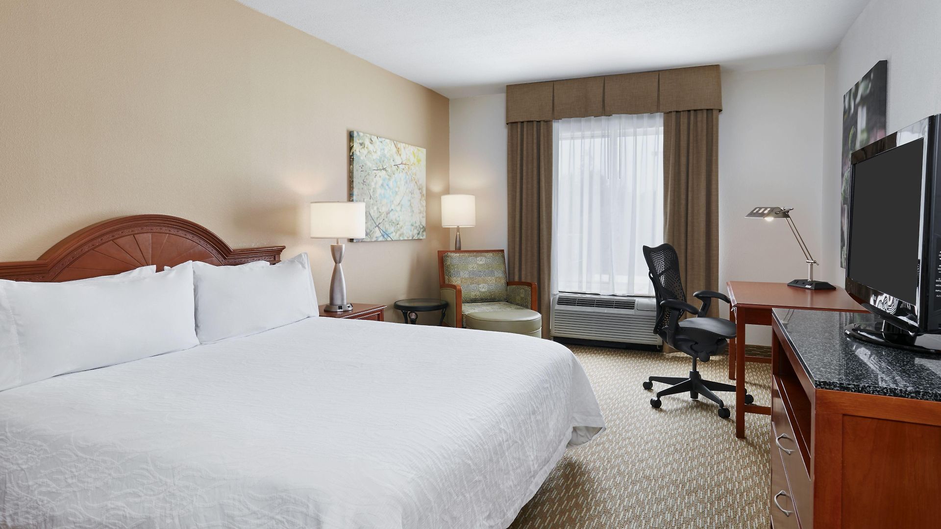 Hilton Garden North