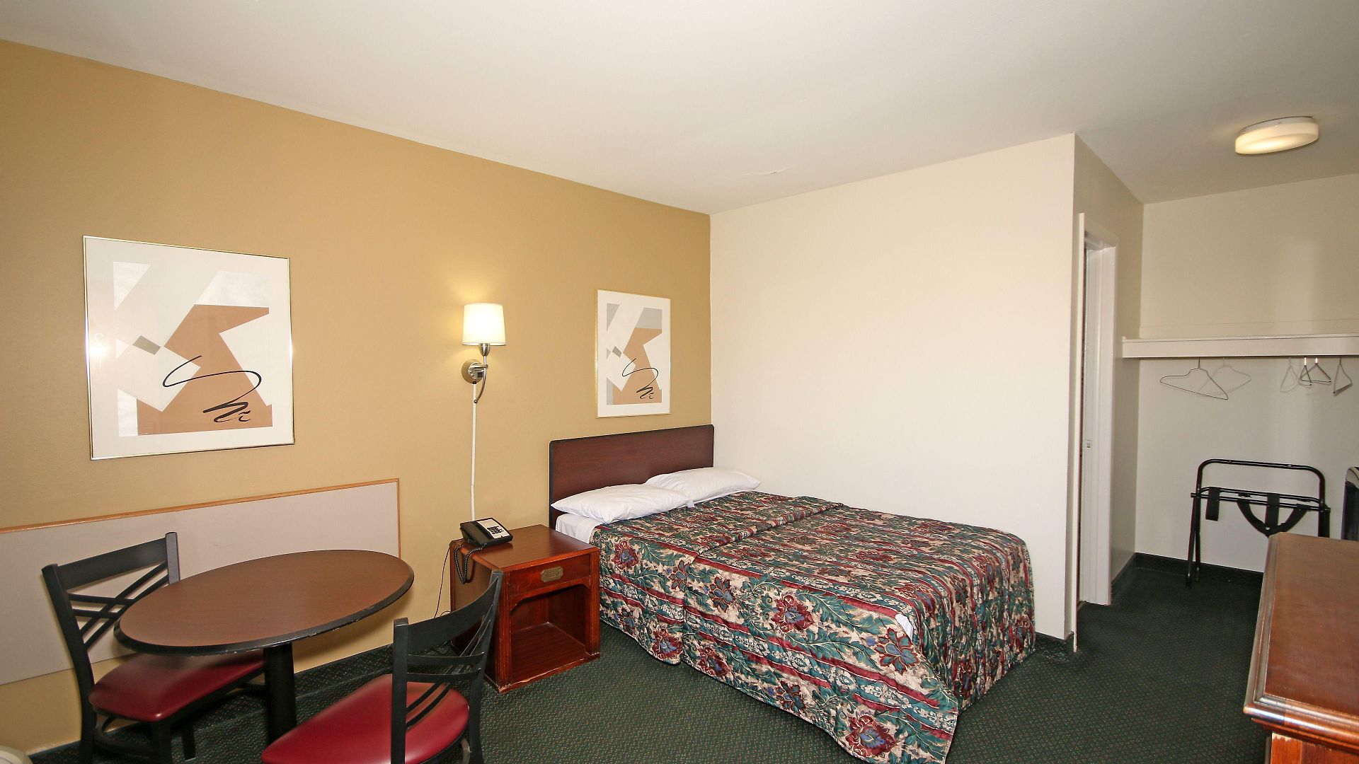 Motel Royal And Airport