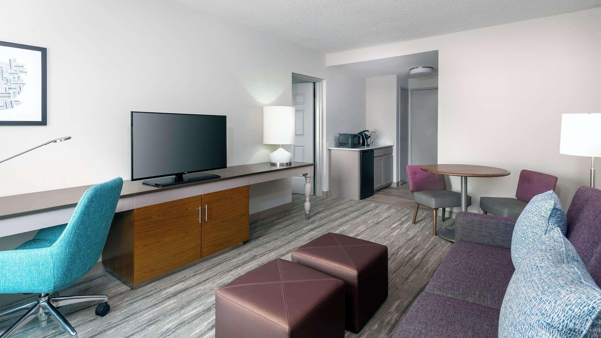 Hilton Garden Uptown Hotel