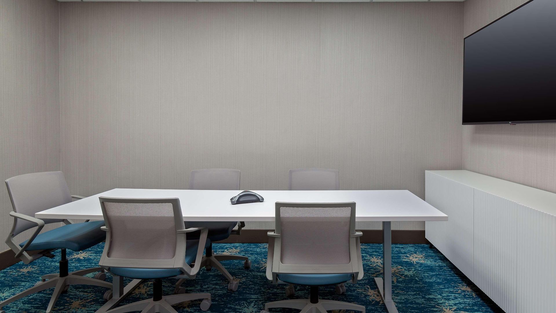 Hilton Garden Uptown 3* Charlotte