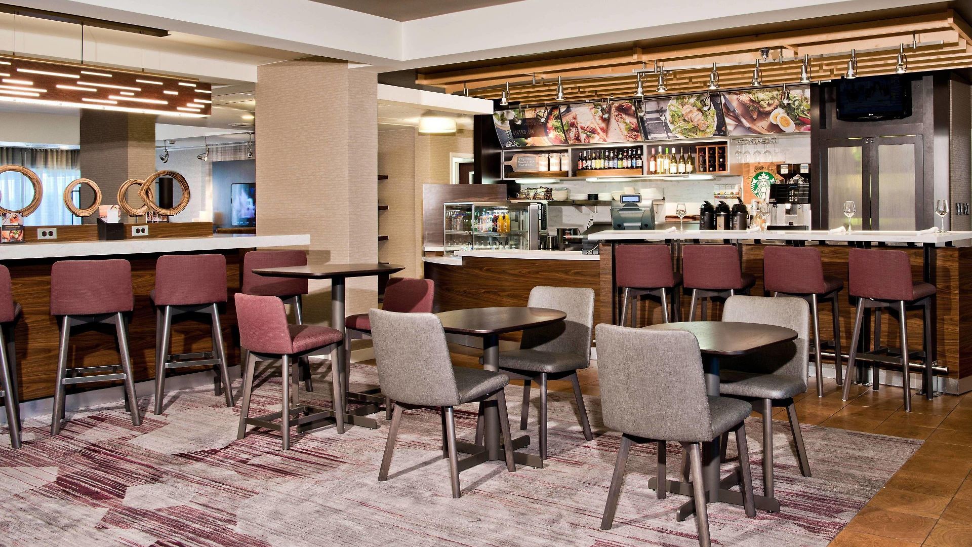 Hotel Courtyard By Marriott Ballantyne 3*