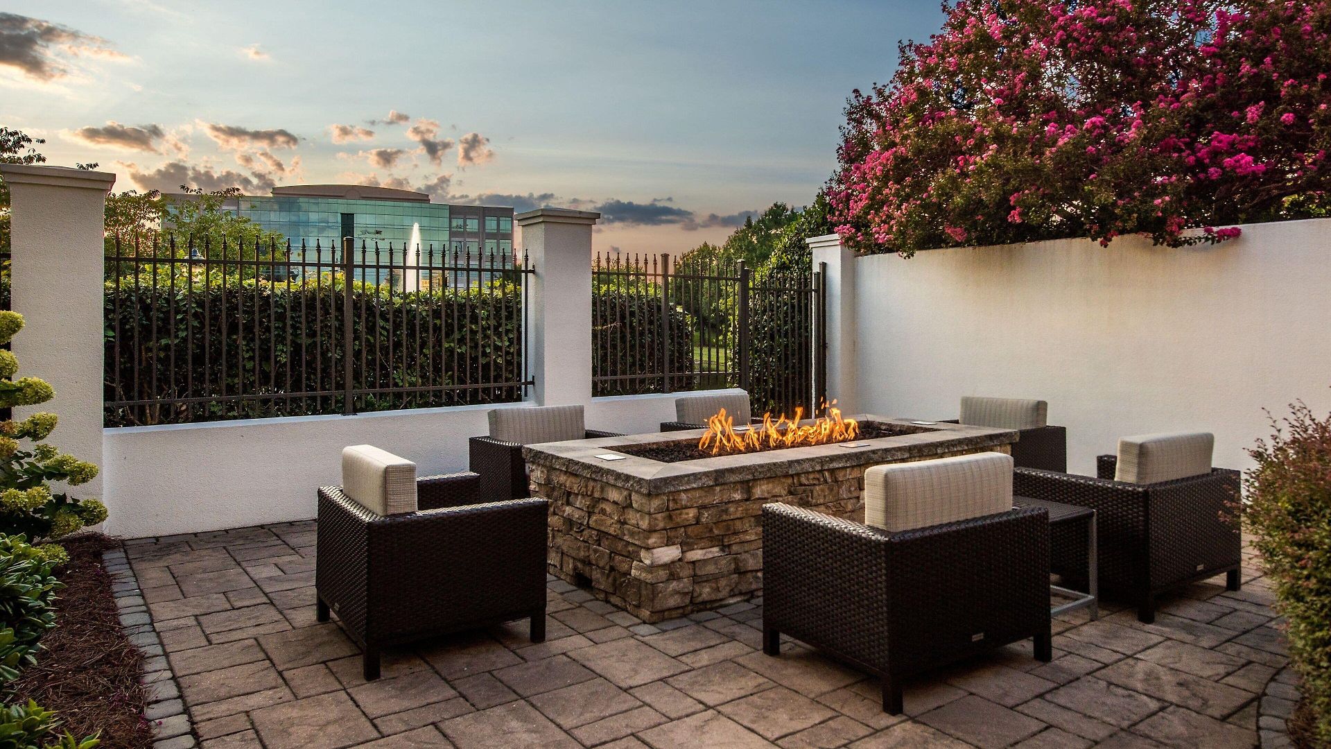 Courtyard By Marriott Ballantyne Charlotte