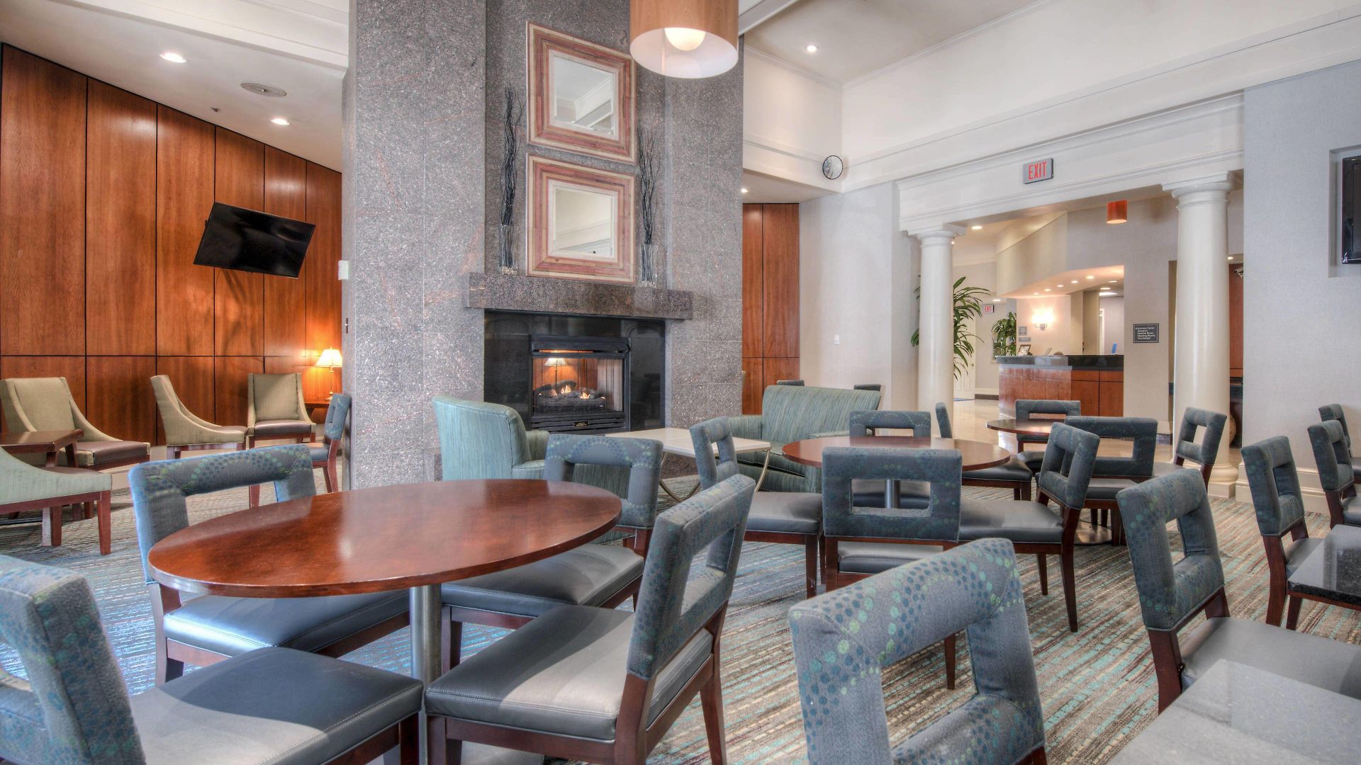 Hotel Uptown 3*