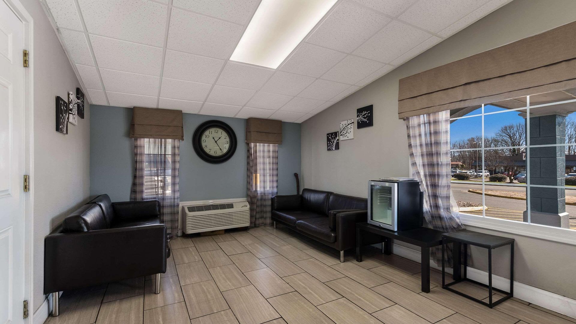 Rodeway Airport Area Inn Charlotte