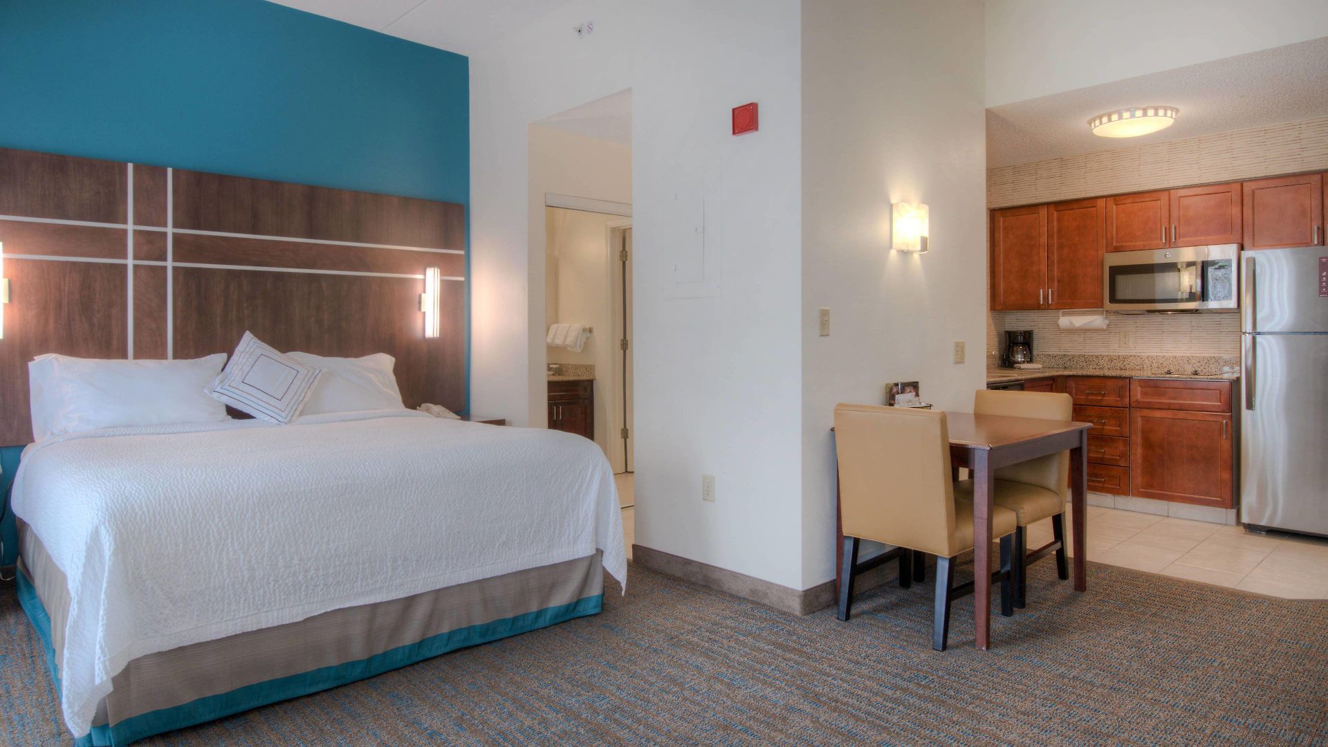 Hotel Uptown 3*