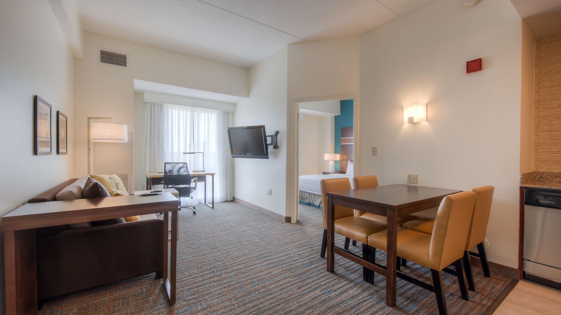 Hotel Uptown 3*
