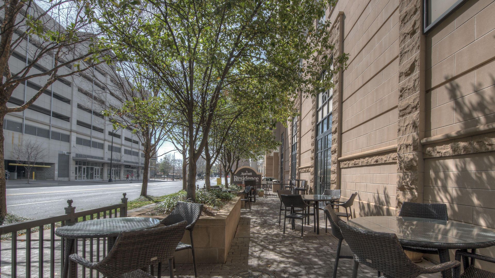 Hotel Uptown 3*