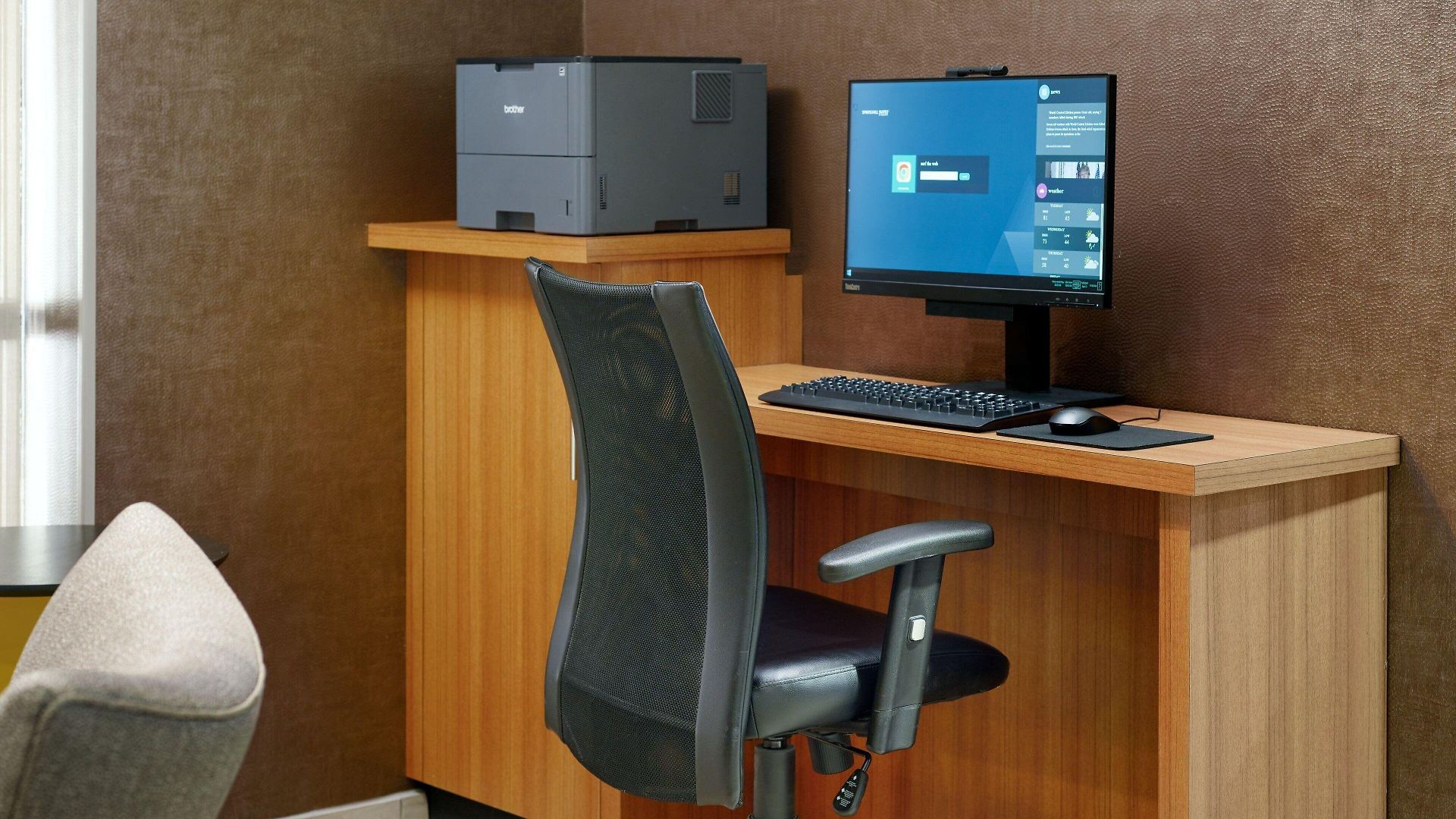 Springhill Research Park Hotel 2*