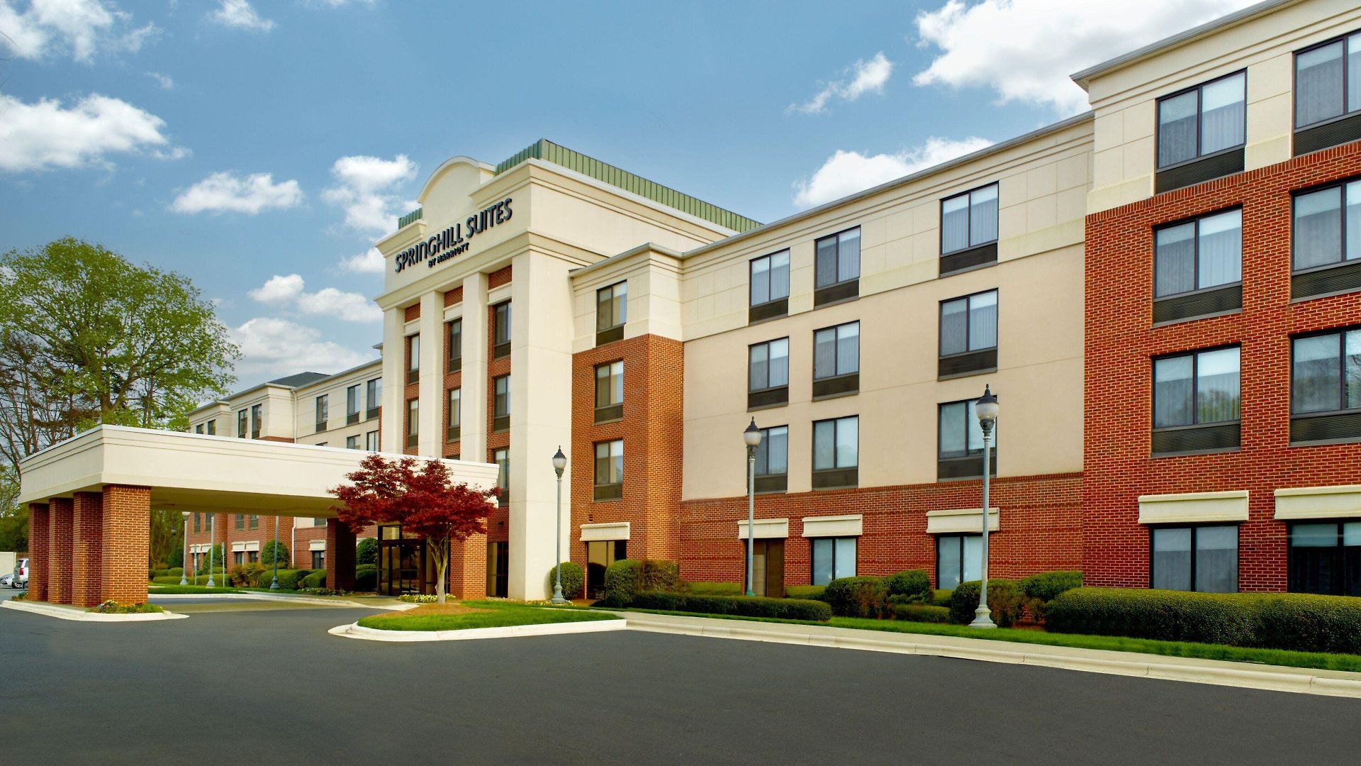 Hotel Springhill Research Park 2*