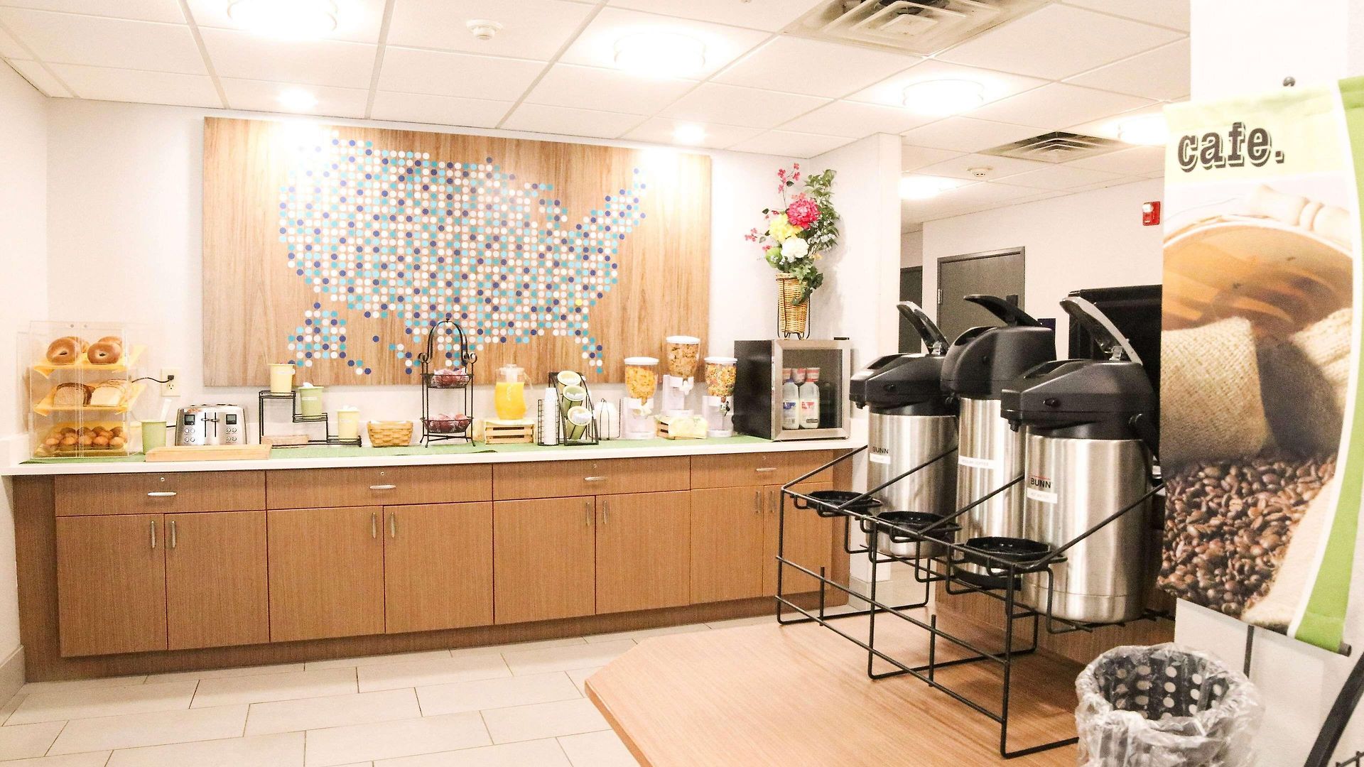 Microtel & By Wyndham Charlotte/northlake Hotel 2*