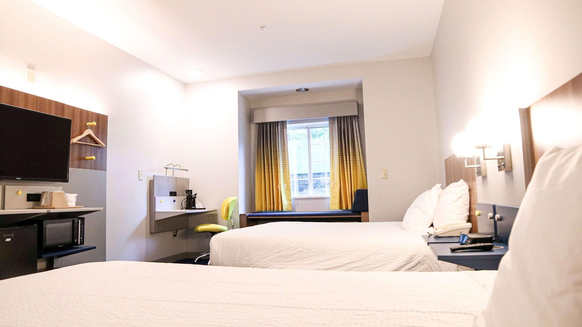 Microtel & By Wyndham Charlotte/northlake 2*