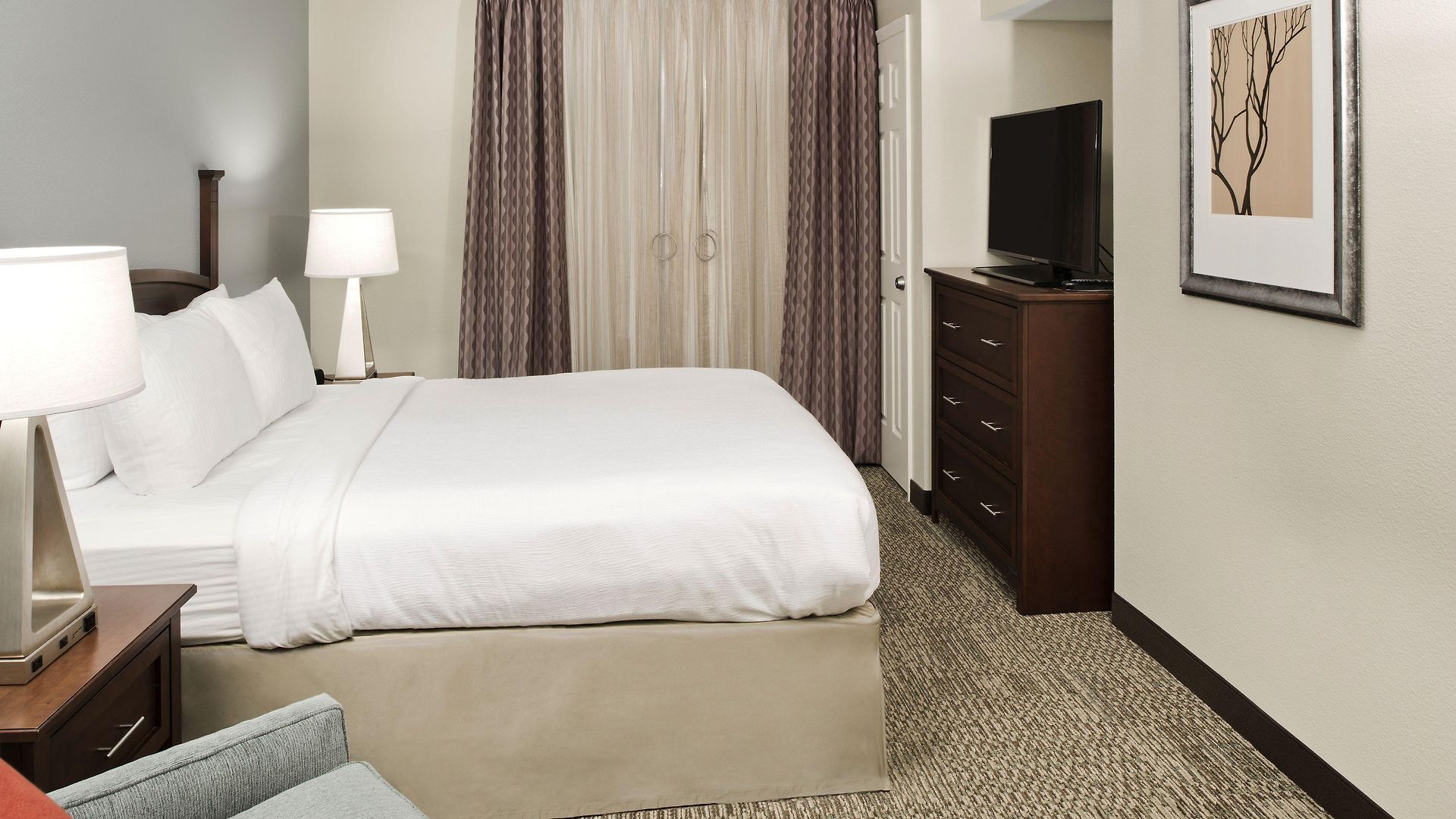 Staybridge - Ballantyne By Ihg Hotel Charlotte