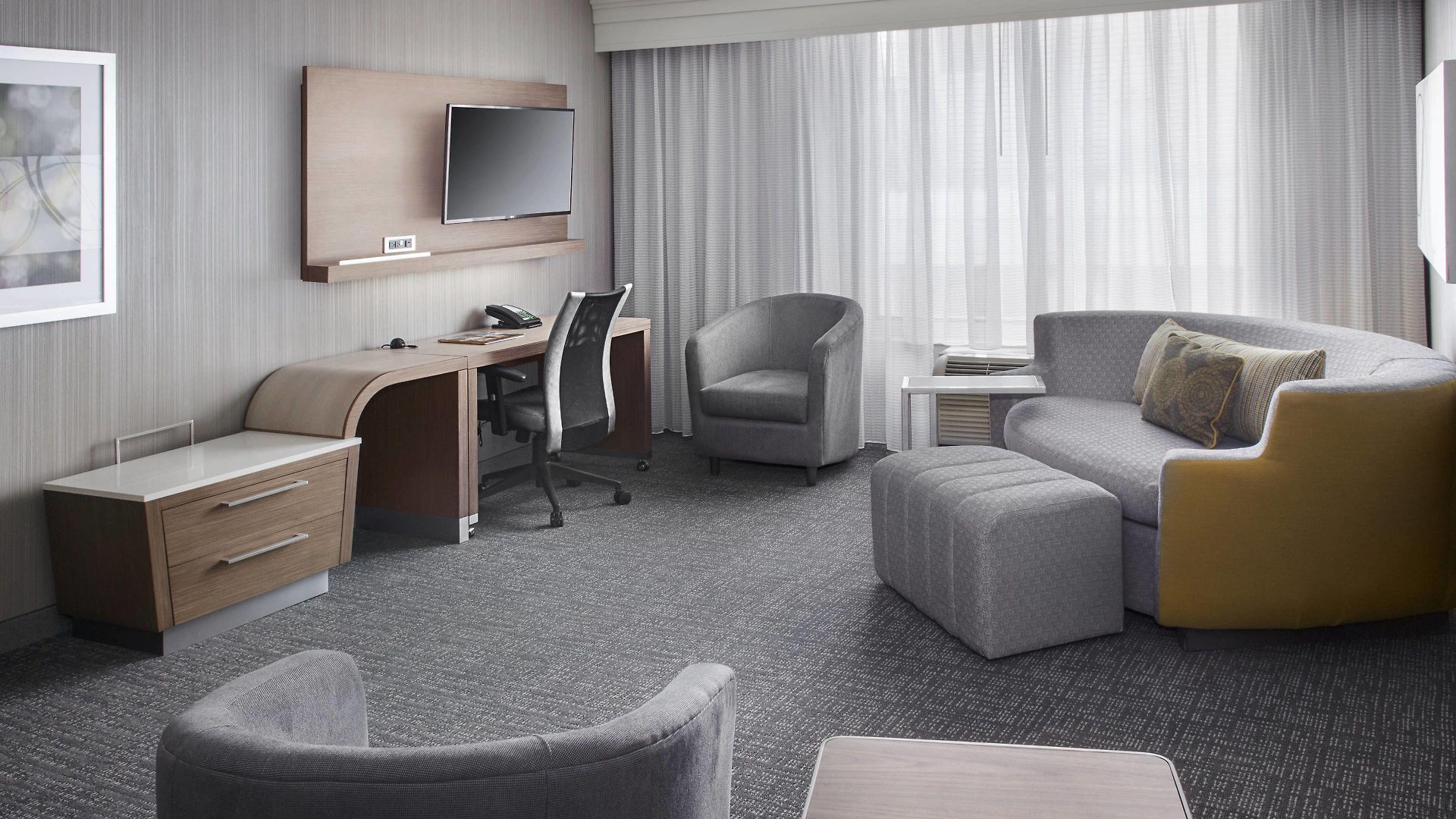 Courtyard Center 3* Charlotte