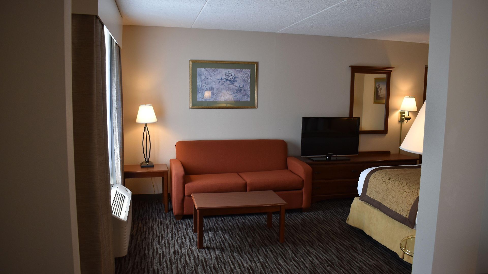Hotel Wingate By Wyndham Airport 3*