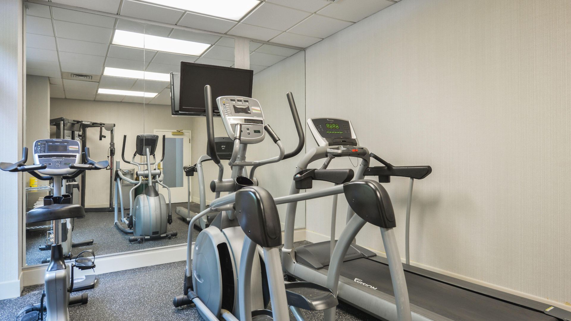 Hotel Wingate By Wyndham Airport Charlotte