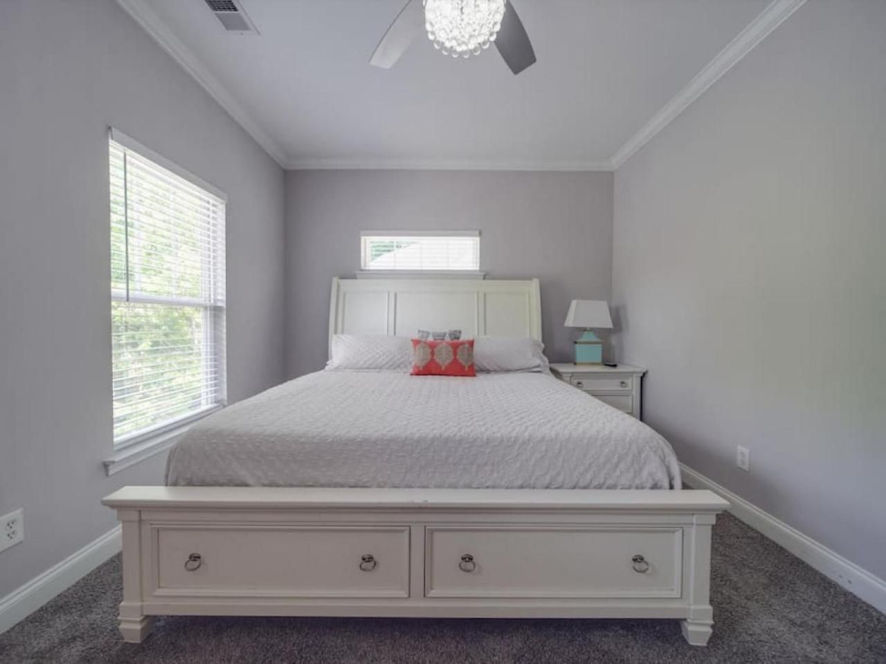 Getaway Near Center Centrally Located In Clt Holiday home Charlotte