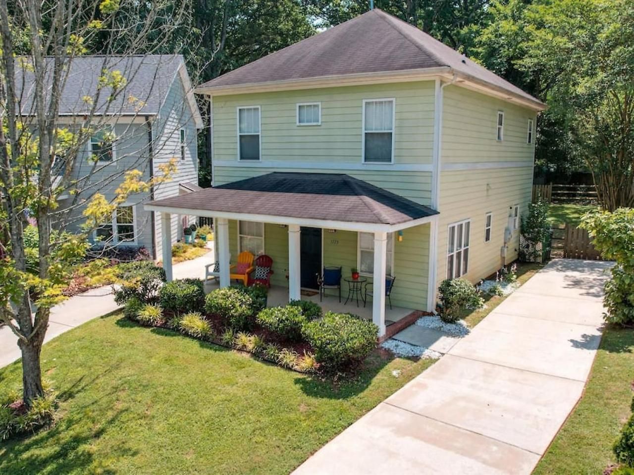 Holiday home Getaway Near Center Centrally Located In Clt
